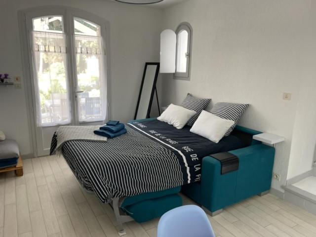 Adorable Petite Maison A 400M De La Mer Villa Saint-Georges-de-Didonne Kültér fotó